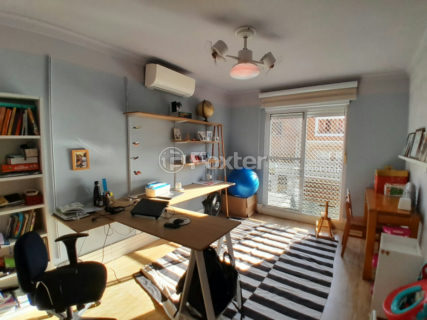 Image 32 - 1034029
