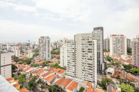 Image 11 - 1034035