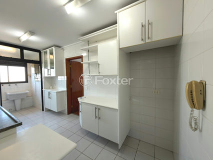 Image 7 - 1034037