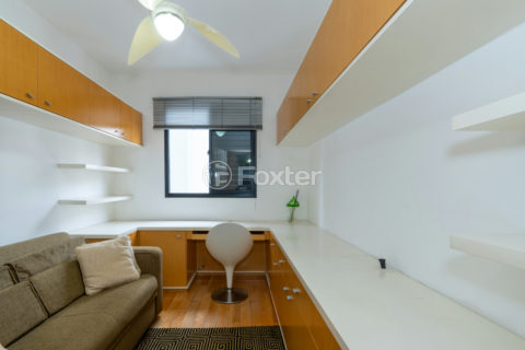 Image 22 - 1034039