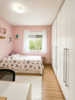 Image 22 - 1034042