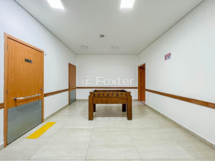 Image 42 - 1034046