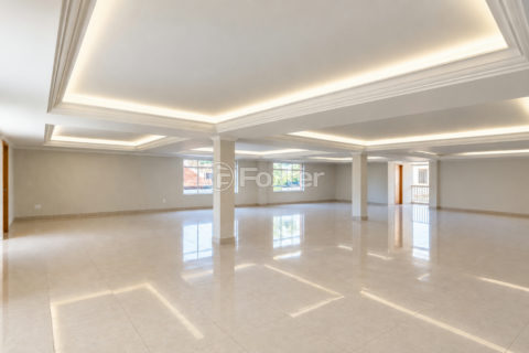 Image 30 - 1034057