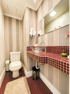 Image 9 - 1034058