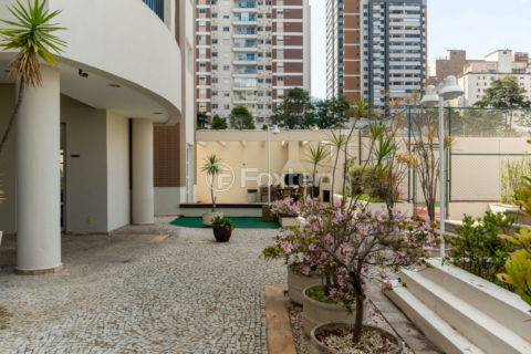 Image 20 - 1034065