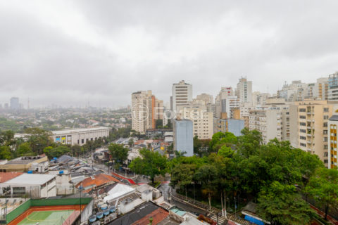 Image 15 - 1034070
