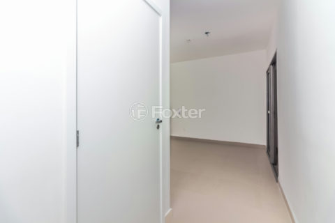 Image 7 - 1034071
