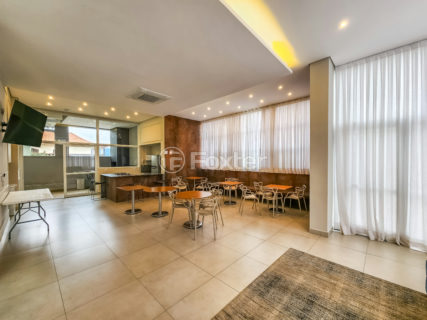 Image 37 - 1034074