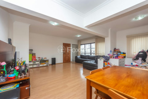 Image 4 - 1034077