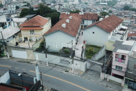 Image 25 - 1034080