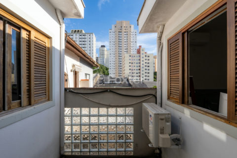 Image 33 - 1034086