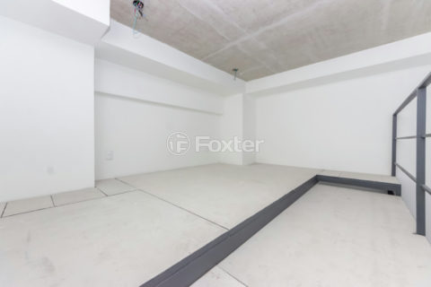 Image 3 - 1034091