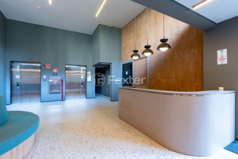 Image 30 - 1034098