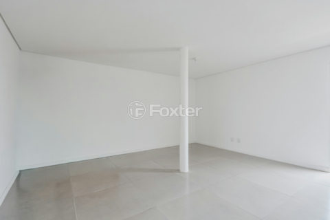 Image 30 - 1034101