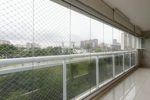 Image 24 - 1034102