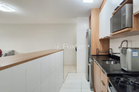 Image 42 - 1034102