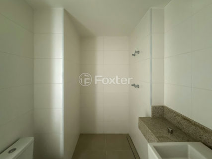 Image 51 - 1034114