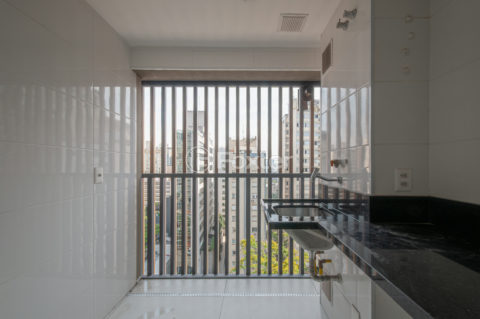 Image 61 - 1034114