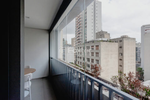Image 22 - 1034118