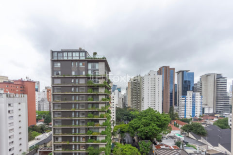 Image 24 - 1034119