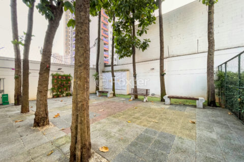 Image 44 - 1034120