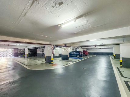 Image 31 - 1034127