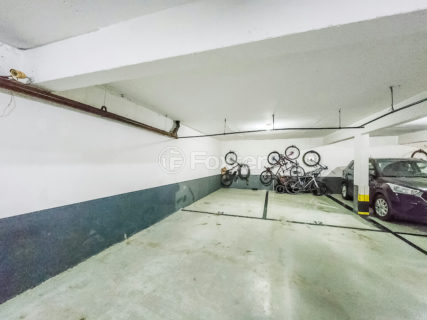 Image 33 - 1034127