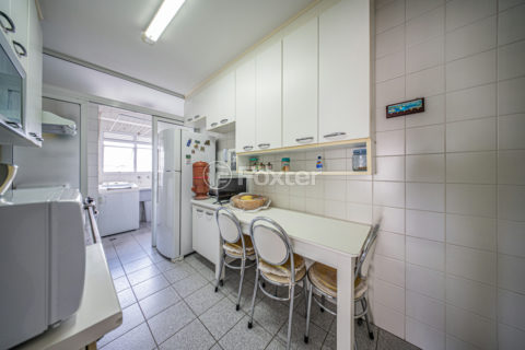 Image 37 - 1034129