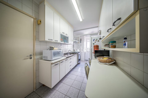 Image 40 - 1034129