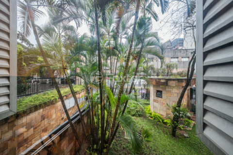 Image 41 - 1034131