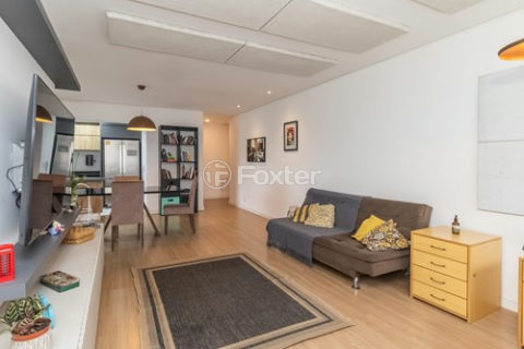 Image 30 - 1034132