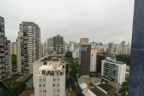 Image 18 - 1034133