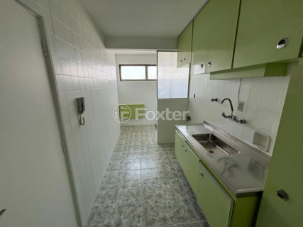 Image 17 - 1034137