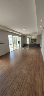 Image 21 - 1034139