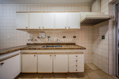 Image 36 - 1034142
