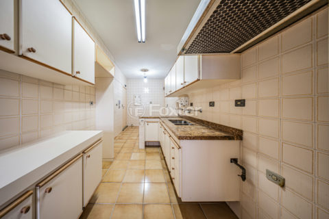 Image 38 - 1034142