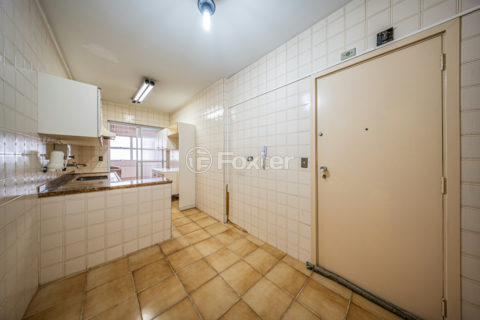 Image 32 - 1034142