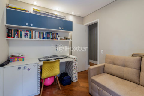 Image 31 - 1034143