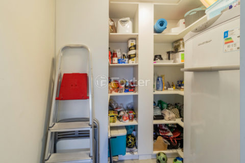 Image 38 - 1034143