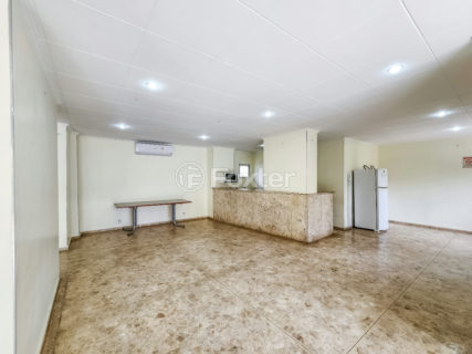 Image 42 - 1034148