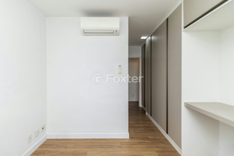 Image 3 - 1034151
