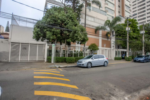 Image 39 - 1034153