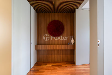 Image 23 - 1034155