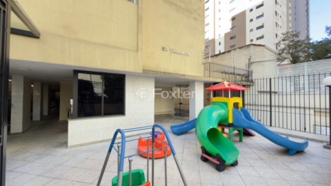 Image 25 - 1034157