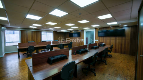 Image 32 - 1034160