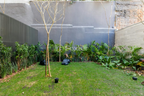 Image 6 - 1034169