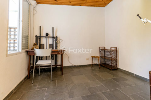 Image 27 - 1034182