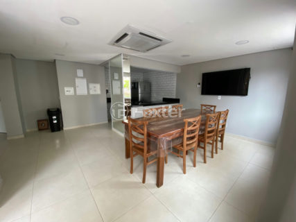 Image 34 - 1034184