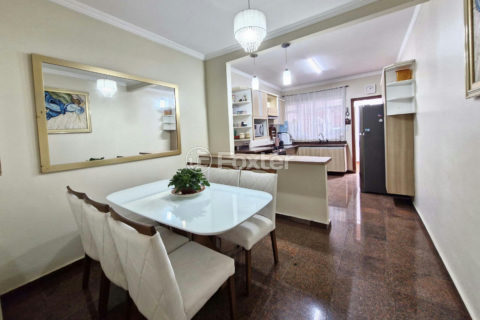 Image 31 - 1034203