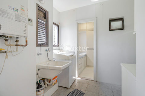 Image 37 - 1034206